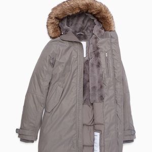 Aritzia TNA Avoriaz Parka